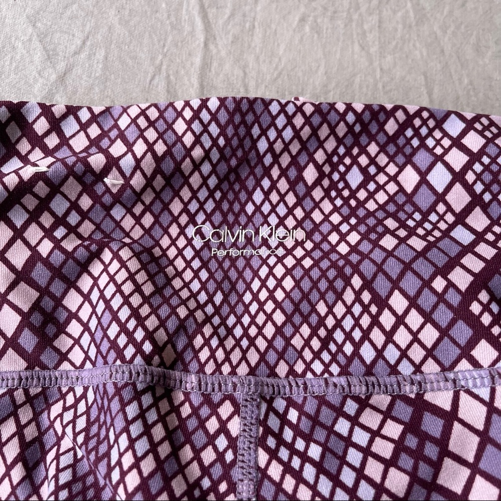 Calvin Klein Snake Print Performance Wick Legging… - image 7
